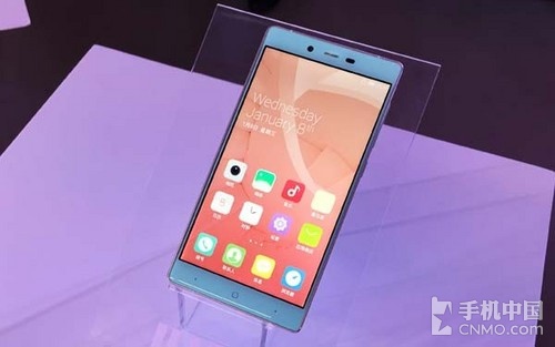 女性手機配置最高 泡芙小姐IUNI i1發布第6張圖 女性手機配置最高 泡芙小姐IUNI i1發布第6張圖