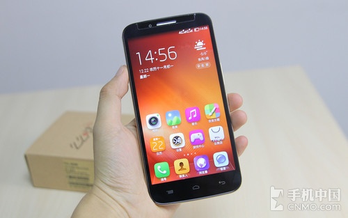 <a href=/pc/aio/ target=_blank class=infotextkey>一體機</a>身做工精致_摩托羅拉Moto X第1張圖 一體機身做工精致_摩托羅拉Moto X第1張圖