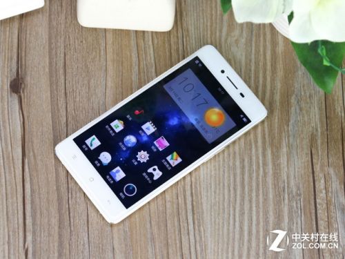 顏值爆表性能強勁 八大最新旗艦機盤點