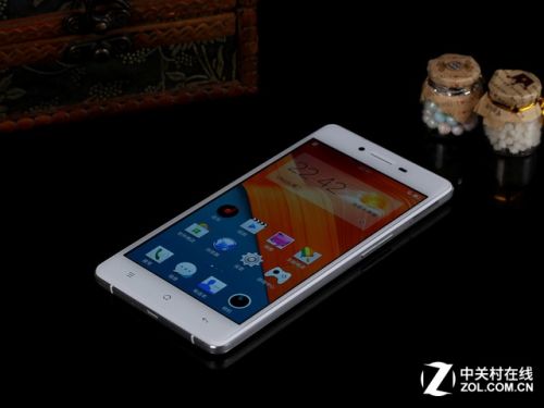 拍照本領哪家強 八大拍照實力派手機薦 