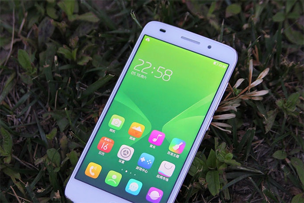 蘋果手機(jī)也得靠它 細(xì)數(shù)近期高顏值手機(jī)