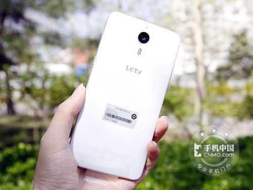 生態(tài)+高配高顏值_樂視超級手機(jī)1第2張圖