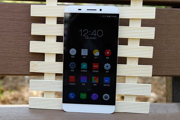 誰將引領未來？各平臺最強芯手機搜羅