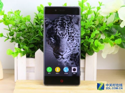 無邊框+驍龍810 nubia Z9京東開啟預售
