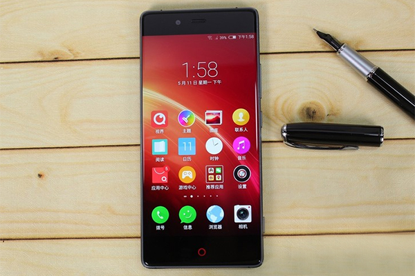 功能豐富性能強(qiáng) 八大品牌4G旗艦手機(jī)薦