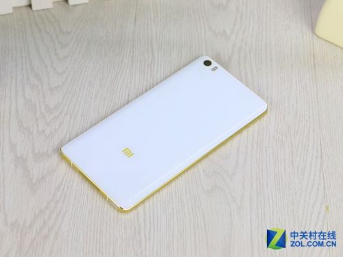 金屬和玻璃的融合 八大高顏值4G手機薦