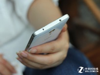 金屬和玻璃的融合 八大高顏值4G手機薦