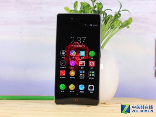 外觀時(shí)尚值得選 八大品牌熱銷機(jī)型盤點(diǎn) 