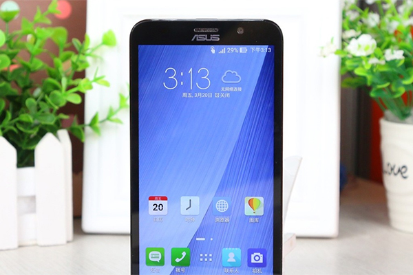 有現(xiàn)貨才叫誠意 8款值得關(guān)注的熱門手機