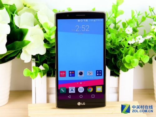 <a href=/mobile/android/ target=_blank class=infotextkey>安卓</a>5.1+2K屏 雙4G版LG G4首發(fā)價(jià)3999 
