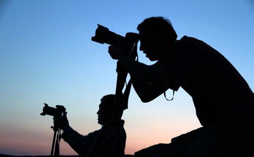 專業(yè)鑒黃師年薪20萬(wàn)！互聯(lián)網(wǎng)最令人向往的5大職業(yè)