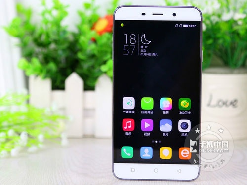 你方唱罷我登場 細數(shù)近期發(fā)布智能強機