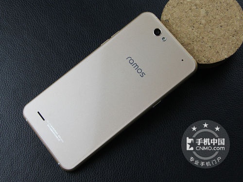 弧形玻璃造型新穎第2張圖