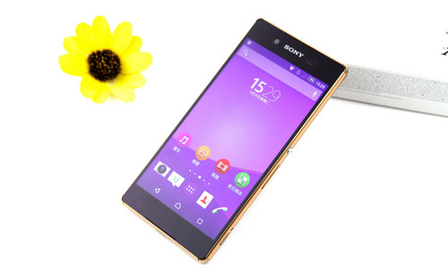 遠走布拉格 盤點最具文藝范兒手機新品 