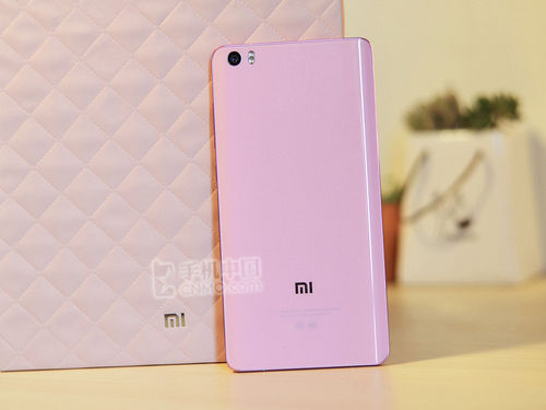 時尚配色女神專屬_LG AKA第2張圖