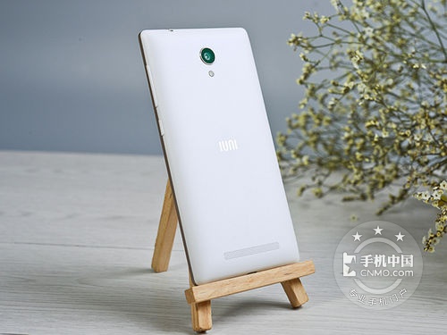 大眼萌物新寵領銜 細數那些軟妹必備機 