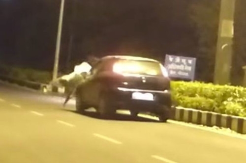 男子深夜扮鬼路上嚇人 結(jié)果悲劇了