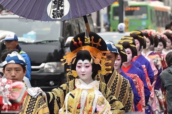 拯救經濟：中國成日本第一大客源國