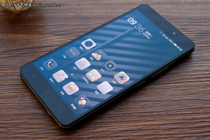 6020毫安電池超級續(xù)航 金立M5僅售2299