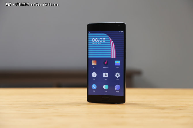 64秒售罄 一加手機2下午16點再度開賣