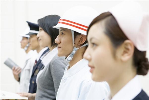 中國一口氣取消894個職業(yè)