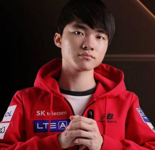 LOL Faker：沒興趣找女朋友 喜歡EZ這樣的男英雄