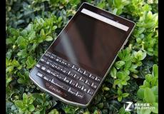 全鍵盤商務(wù)高端機 黑莓P9983報7913元