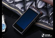 高端奢華商務(wù)機 三星W2015報價8788元