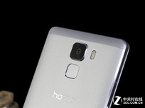 全金屬時(shí)尚機(jī)身 華為榮耀7商家報(bào)2599元