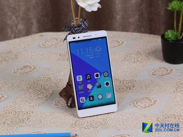 指紋+全網通 華為榮耀7商家報價2740元