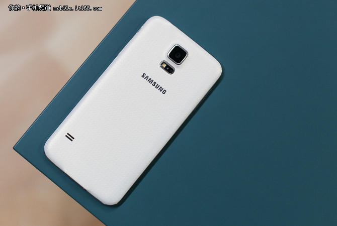 性?xún)r(jià)比超高 三星 Galaxy S5僅售1928元