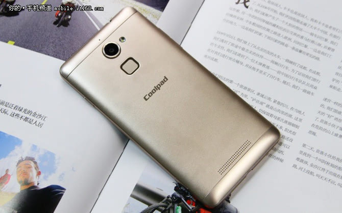 下單就送移動(dòng)電源 酷派鋒尚Pro僅1078元