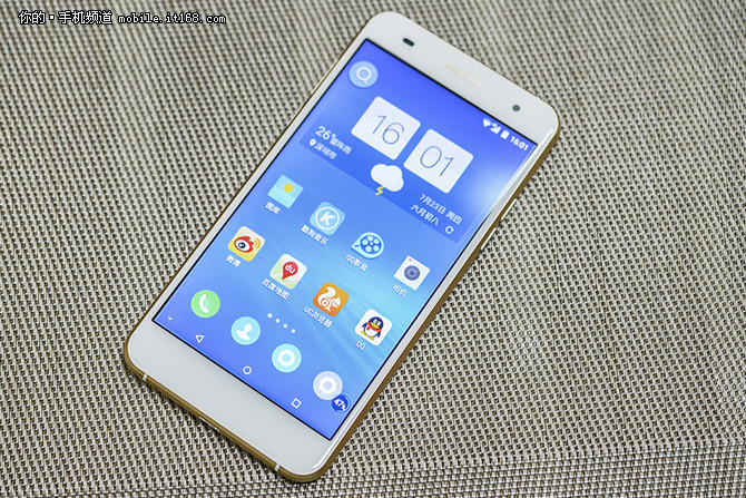 雙面2.5D玻璃高顏值 藍魔MOS1現(xiàn)貨1999