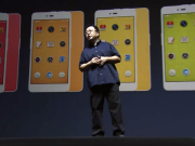 羅永浩在“史上最傷感發布會”上發布錘子千元情懷手機“堅果”