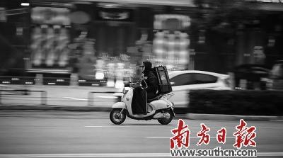 網絡公司拼“外賣” ;即時配送成競爭焦點