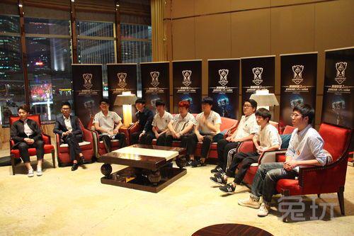 S5出征采訪 GodV：我是總決賽排名16的中單