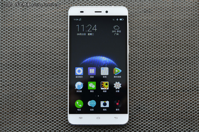 金屬后蓋+指紋+大電池 酷比H6僅售1599