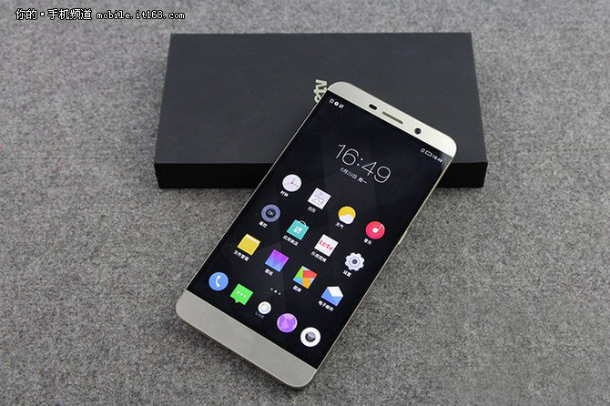 Moto G白菜價僅689元 本周超值手機匯總