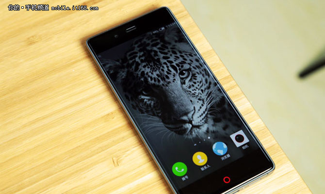 京東努比亞Z9直降一千 2499元十點開搶