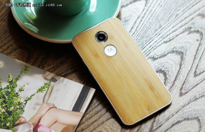 Moto X僅1639元