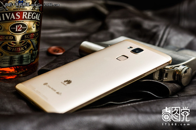 華為Mate7僅1899元