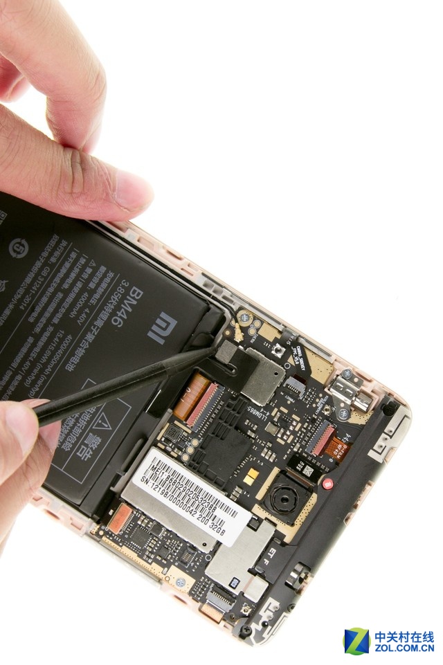 按鍵壽命堪憂 紅米Note 3深度拆解圖賞
