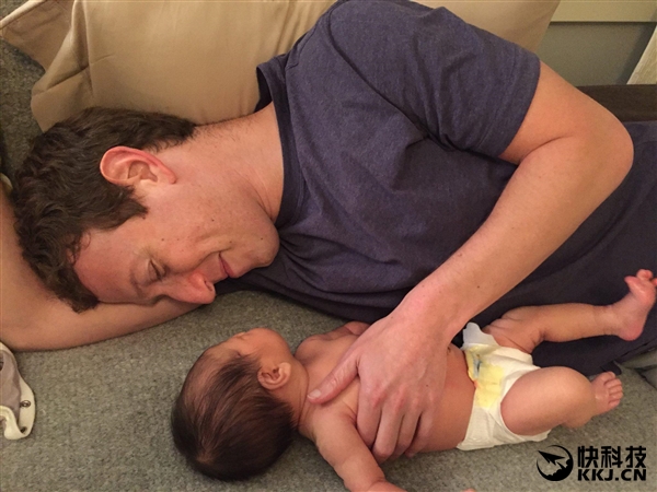 扎克伯格“第一次為女兒換尿布”:190萬網(wǎng)友點贊