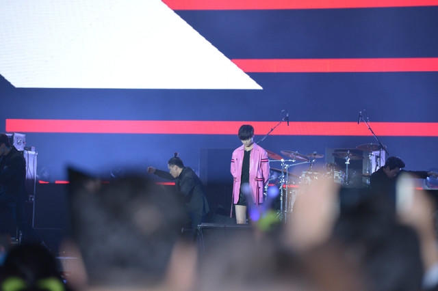 榮耀2周年慶典演唱會 李宇春嗨爆全場