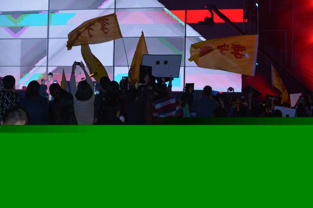 榮耀2周年慶典演唱會 李宇春嗨爆全場