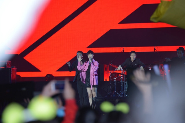 榮耀2周年慶典演唱會 李宇春嗨爆全場