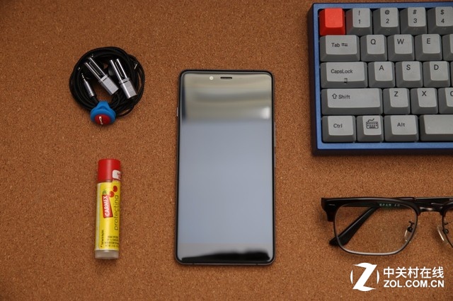 12.10開售 一加手機(jī)X暗夜黑版唯美圖賞