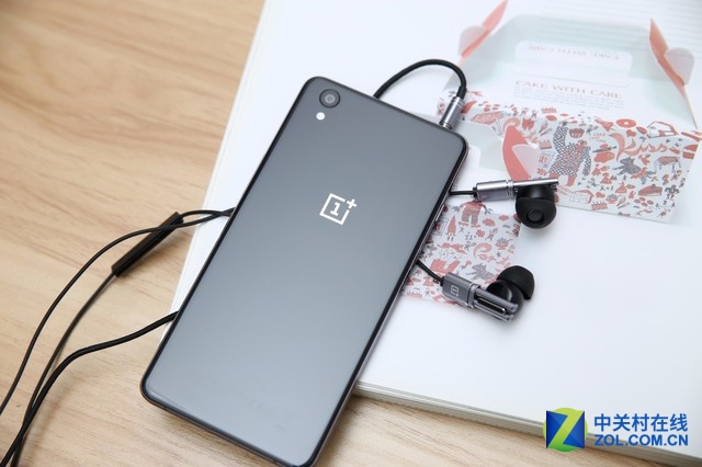 12.10開售 一加手機(jī)X暗夜黑版唯美圖賞