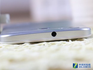 觸摸金屬之美 全網通4G華為暢享5S評測