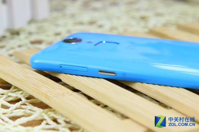 千元新機誠意足 中興Blade A1真機圖賞